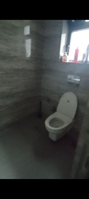 Bathroom in 1 BHK Apartment at Pant Nagar – for Rent
