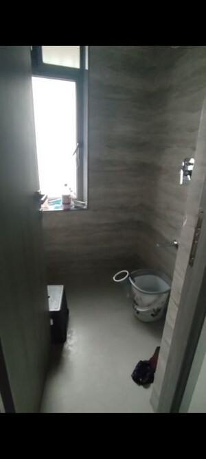 Bathroom in 1 BHK Apartment at Pant Nagar – for Rent