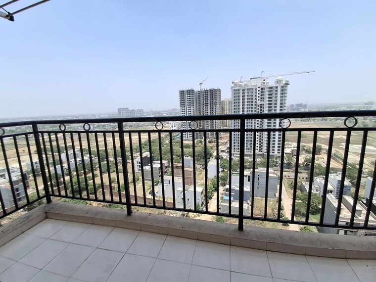 Balcony, high-end-paradise-ii 3 Bedroom 1175 Sq.Ft. Apartment In Raj Nagar Extension Ghaziabad 10639384