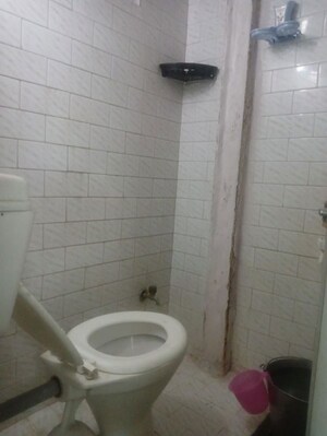 Bathroom in  Pg at Vakola – for Rent