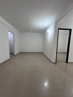  Shop For Rent in Dharampeth