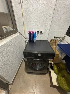 Team Area in 4 BHK Apartment at Adani Ten BKC, Bandra East – for Rent