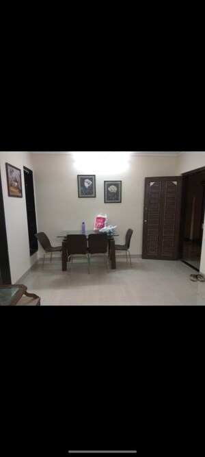 2 BHK Apartment For Rent in Heritage View Vile Parle, Vile Parle West
