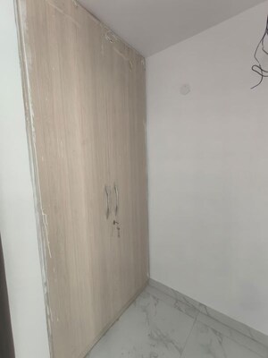 Building Lobby in 1 BHK Builder Floor at Neb Sarai – for Rent
