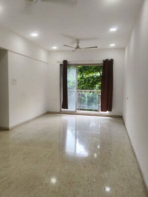 Room in 1 BHK Apartment at Ghatkopar East – for Rent