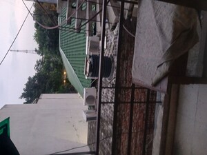 1 BHK Builder Floor For Rent in Sector 19