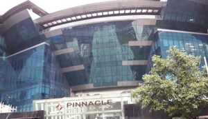  Office Space – Exterior View View at Pinnacle Business Park, Andheri East - for Rent