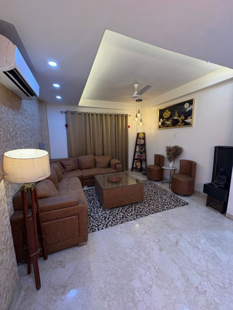 Living Room, vipul-world-plots 3 Bedroom 192 Sq.Ft. Builder Floor In Sector 48 Gurgaon 10639522