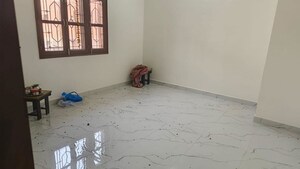 Room in 2 BHK Apartment at Janakpuri – for Rent