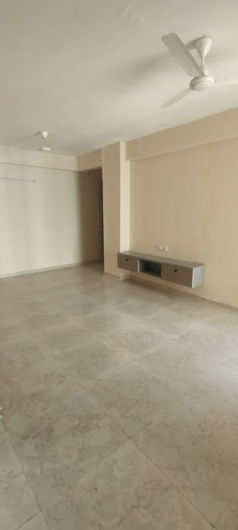 Room, mrg-the-meridian 2 Bedroom 620 Sq.Ft. Apartment In Sector 89 Gurgaon 10639541