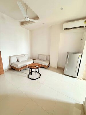 Team Area in 1 BHK Apartment at Saket – for Rent