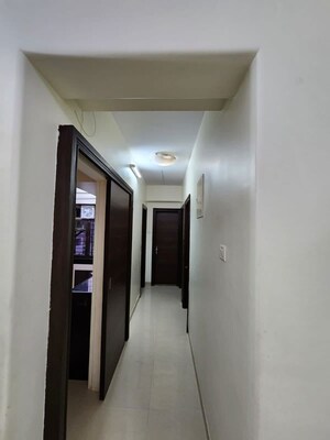Building Lobby in 3 BHK Apartment at Raheja Sherwood, Goregaon East – for Rent
