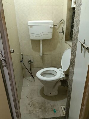 Bathroom in 1 BHK Apartment at Worli – for Rent