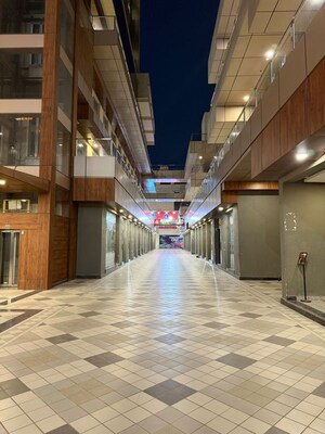  Shop – Exterior View View at V Square Oodles Skywalk, Sector 83 - for Rent