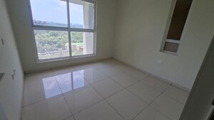 Room in 2 BHK Apartment at Godrej Park Ridge, Manjari – for Rent