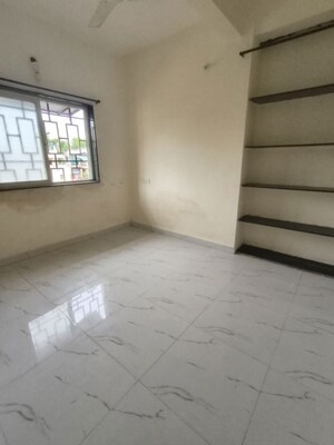 Bedroom in 1 BHK Apartment at Tingre Nagar – for Rent