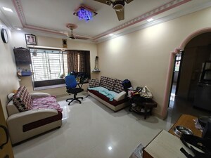 Living Room in 2 BHK Apartment at Mahaveer Tower, Worli – for Rent