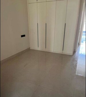 Room in 3 BHK Apartment at The Ananta Aspire, Utrathiya – for Rent