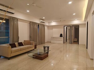 Living Room in 4 BHK Apartment at Bandra East – for Rent
