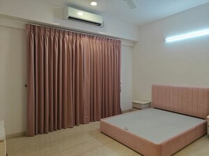 4 BHK Apartment For Rent in Bandra East