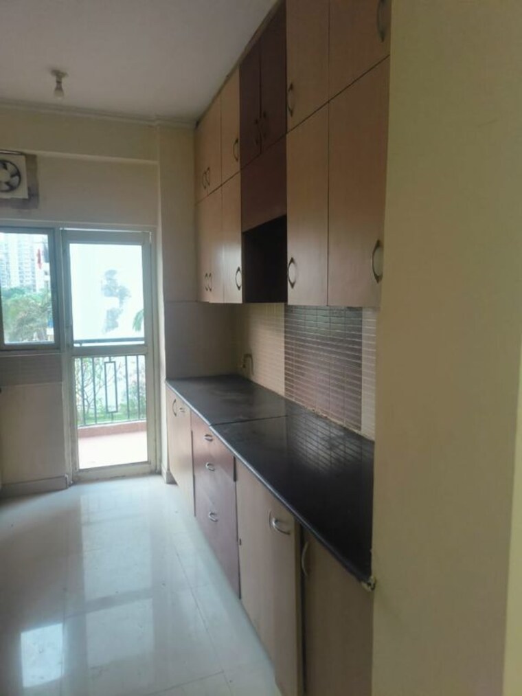 Kitchen, maxblis-white-house 3 Bedroom 1390 Sq.Ft. Apartment In Sector 75 Noida 10639634