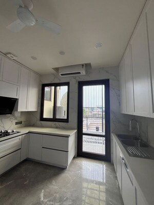 Kitchen in 4 BHK Builder Floor at Defence Colony – for Rent