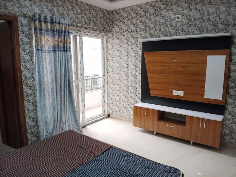 Bedroom, shiva-enclave-zirakpur 3 Bedroom 1600 Sq.Ft. Apartment In Patiala Road Zirakpur 10639738