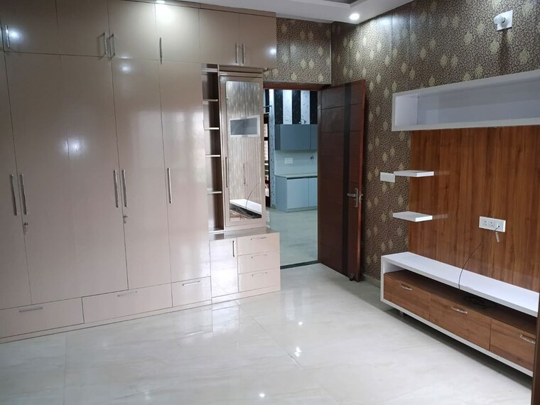 Room, shiva-enclave-zirakpur 3 Bedroom 1600 Sq.Ft. Apartment In Patiala Road Zirakpur 10639738