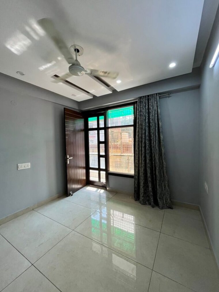 Room, kishangarh 2 Bedroom 800 Sq.Ft. Builder Floor In Kishangarh Delhi 10639742