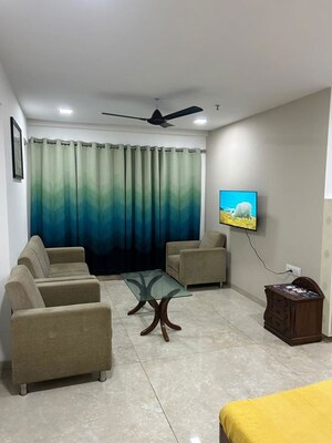 2 BHK Apartment For Rent in Srishti Harmony 3 Phase 1, Andheri East
