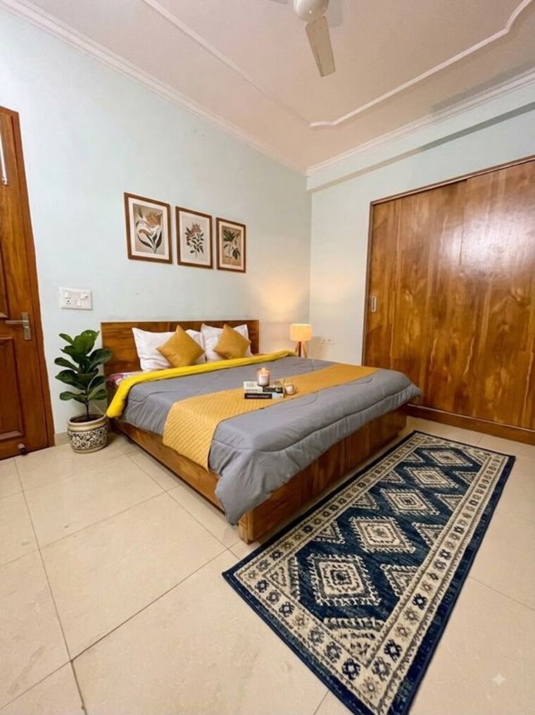 Bedroom, sector 42 3 Bedroom 1547 Sq.Ft. Builder Floor In Sector 42 Gurgaon 10639733