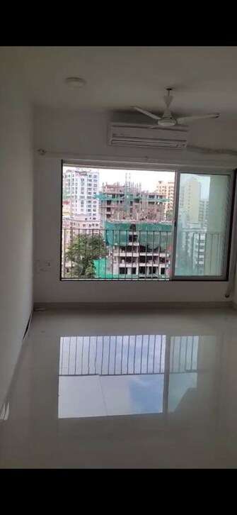 2 BHK Apartment For Rent in Arkade Serene in Malad West, Mumbai