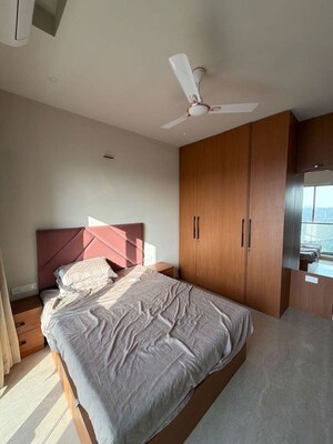 2 BHK Apartment For Rent in Bandra Kurla Complex
