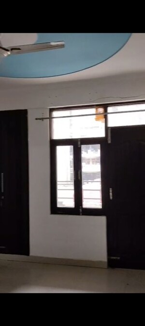 Room in 3 BHK Apartment at Vasu Fortune Residency, Raj Nagar Extension – for Rent