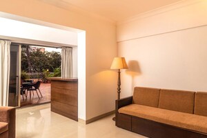 Living Room in 2 BHK Apartment at Bandra West – for Rent