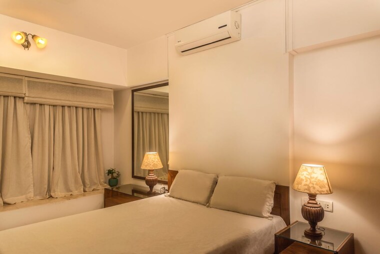 Room, bandra west 2 Bedroom 1100 Sq.Ft. Apartment In Bandra West Mumbai 10639760