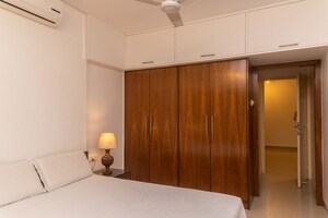 Bedroom in 2 BHK Apartment at Bandra West – for Rent