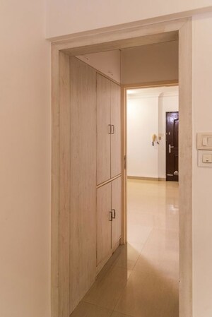 Room in 2 BHK Apartment at Bandra West – for Rent