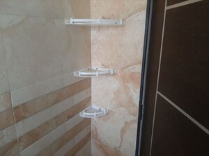Furnished Amenities in 2 BHK Apartment at Mahindra Mahendra Gesco, Goregaon West – for Rent