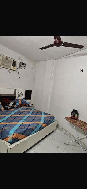 Team Area in 3 BHK Builder Floor at Ramesh Nagar – for Rent