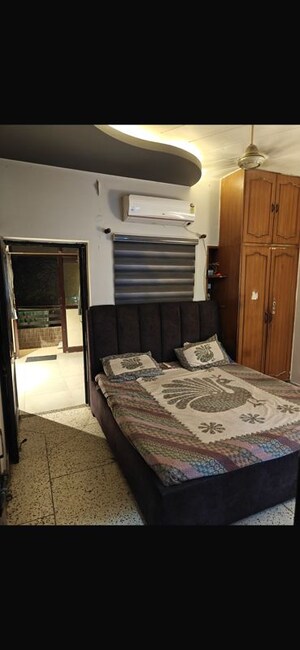 Bedroom in 3 BHK Builder Floor at Ramesh Nagar – for Rent