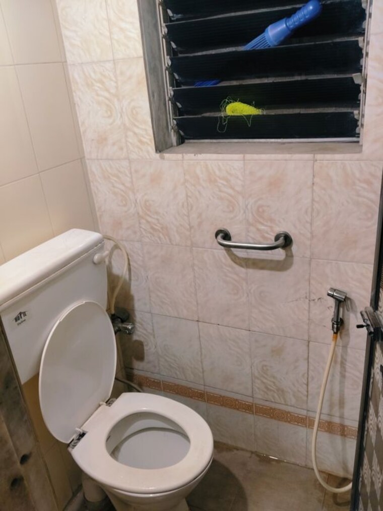 Bathroom, magnum-plaza 1 RK 400 Sq.Ft. Apartment In Bhayandar West Thane 10639799