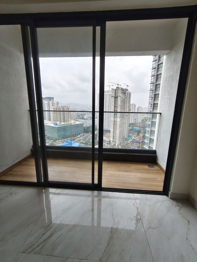 Room, raymond-the-invictus-by-gs 3 Bedroom 980 Sq.Ft. Apartment In Pokhran Road No One Thane 10639822
