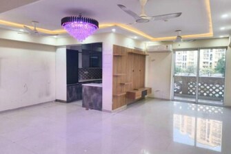 3 BHK + Servant Room,Study Room,Store Room 1930 Sq.Ft. Apartment in DLF New Town Heights I