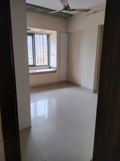 2 BHK + Prayer Room Apartment For Rent in Shraddha Elite