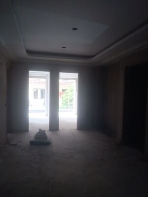 Room in 3 BHK Builder Floor at Vasant Kunj Enclave – for Sale