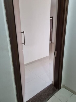 Room in 2 BHK Apartment at Vascon Citron Phase 2, Wagholi – for Sale