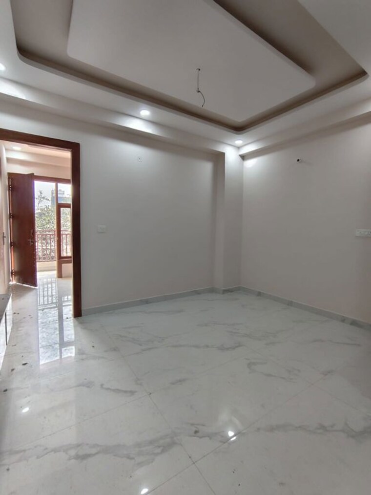 Room, mahadev-apartments-noida 1 Bedroom 600 Sq.Ft. Apartment In Sector 73 Noida 10639913