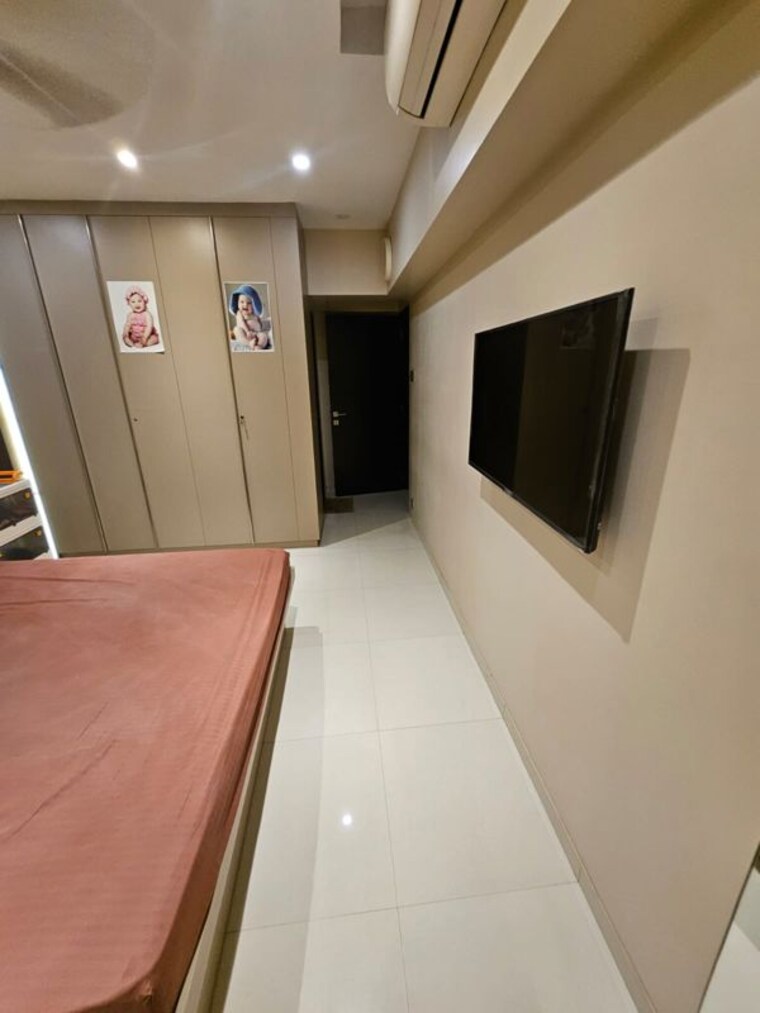 Bedroom, kanakia-spaces-sevens 2 Bedroom 900 Sq.Ft. Apartment In Andheri East Mumbai 10639923