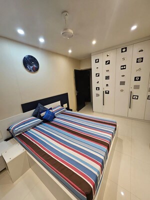 Master Bedroom in 2 BHK Apartment at Kanakia Spaces Sevens, Andheri East – for Sale